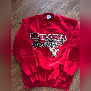 Vintage Nebraska Cornhuskers Red pullover sweatshirt size M-L Huskers go big red